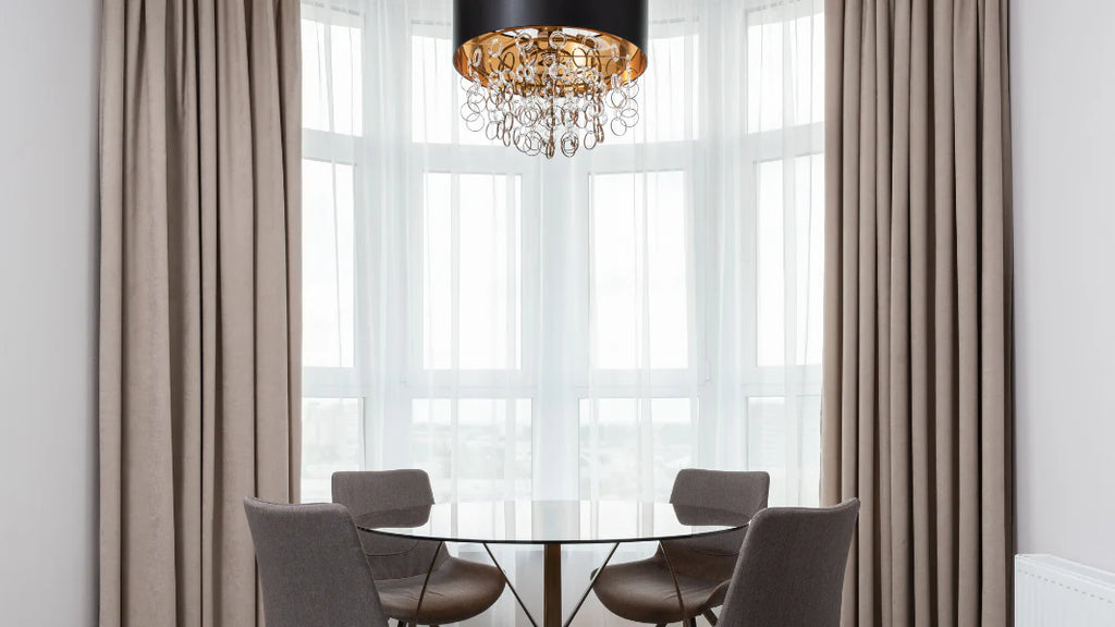 The Main Differences Between Eyelet and Pencil Pleat Curtains