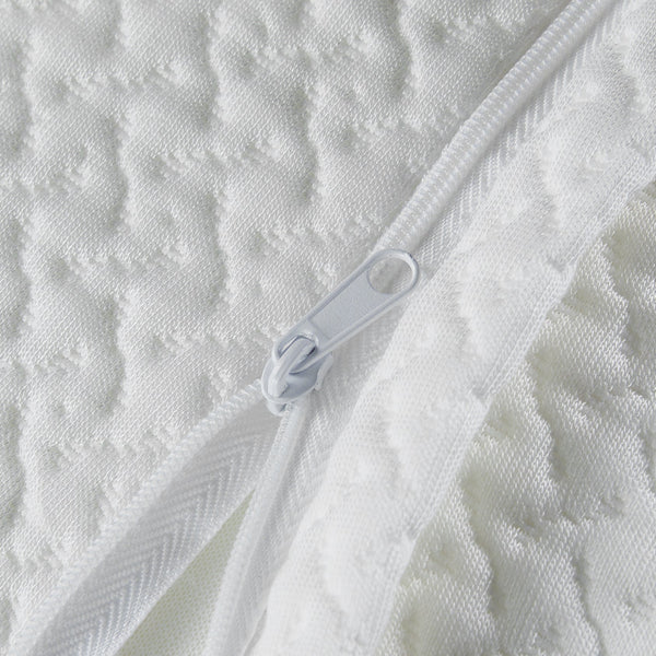 HYBRID GROOVE MEMORY FOAM PILLOW