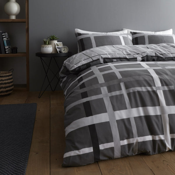 HAPPY DAZE STRIPE PRINTED DUVET SET