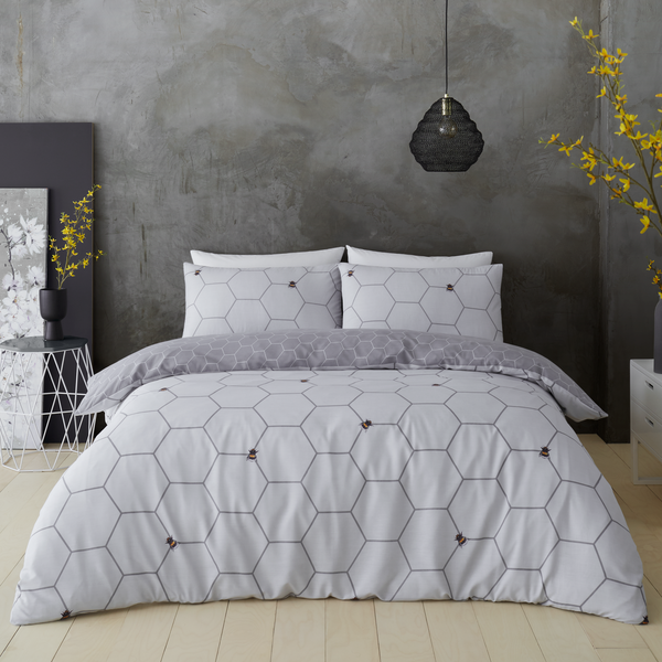 Honey Bee Happy Duvet Set