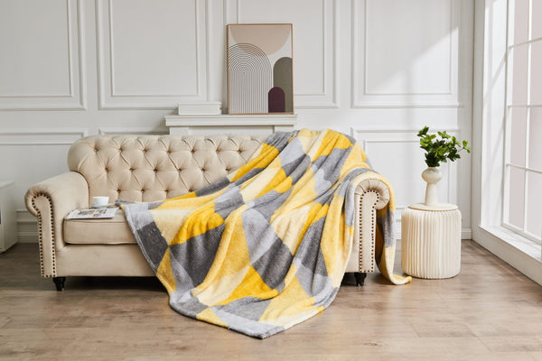 TEDDY LICHFIELD THROW