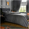 Oscar Duvet Set