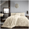 Hugg & Snug Duvet Set